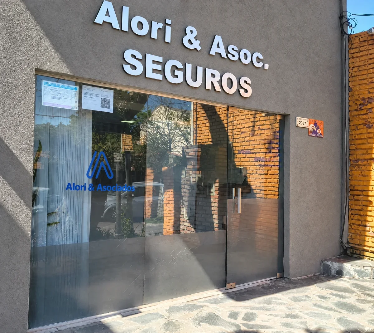 Oficina de Alori & Asociados en Av. Senador Morón 2343, Bella Vista